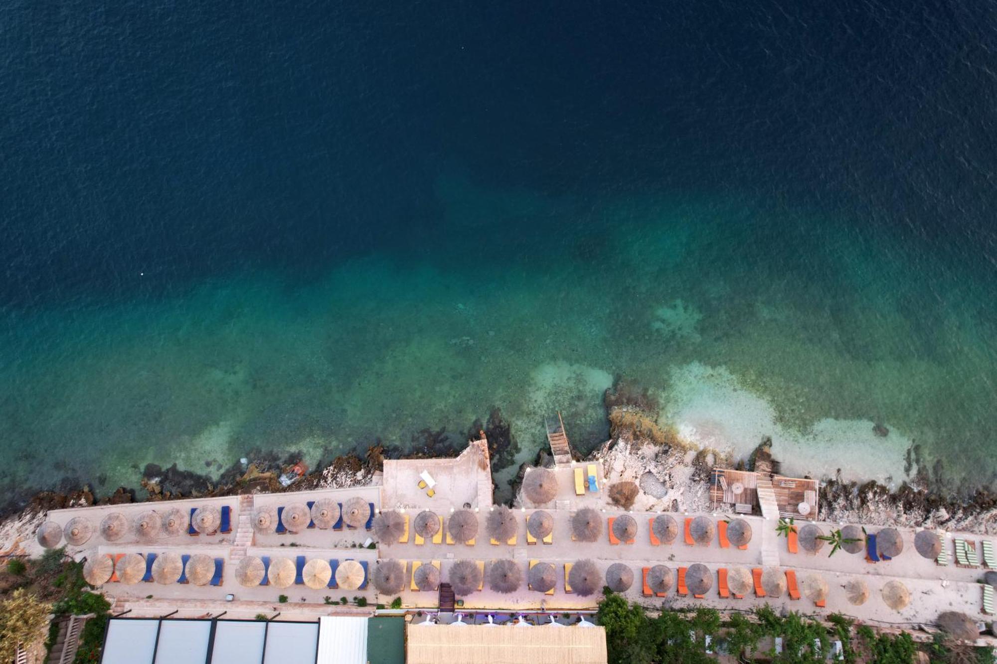 Nili Deluxe Hotel Sarande Exterior photo
